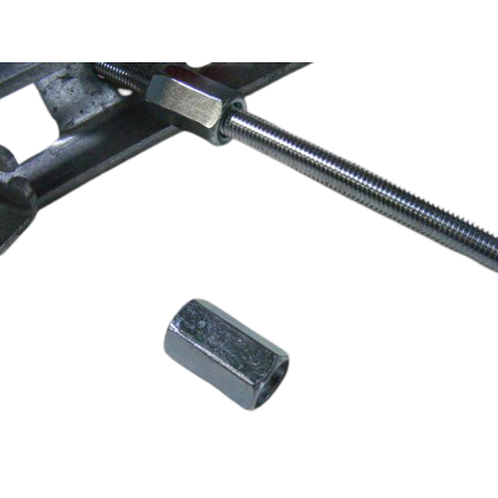 1 écrou de palonnier M30 L30mm